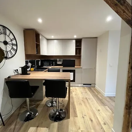 Tonnelet Rouge - Appt Au Coeur De La Apartment Straßburg