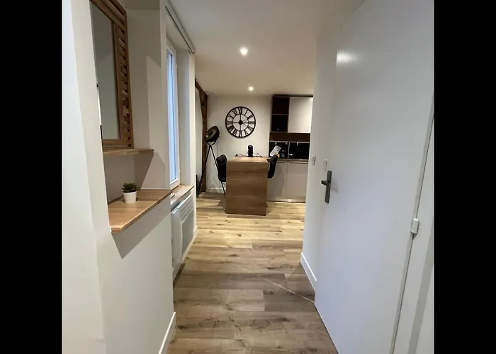 Tonnelet Rouge - Appt Au Coeur De La 公寓 *